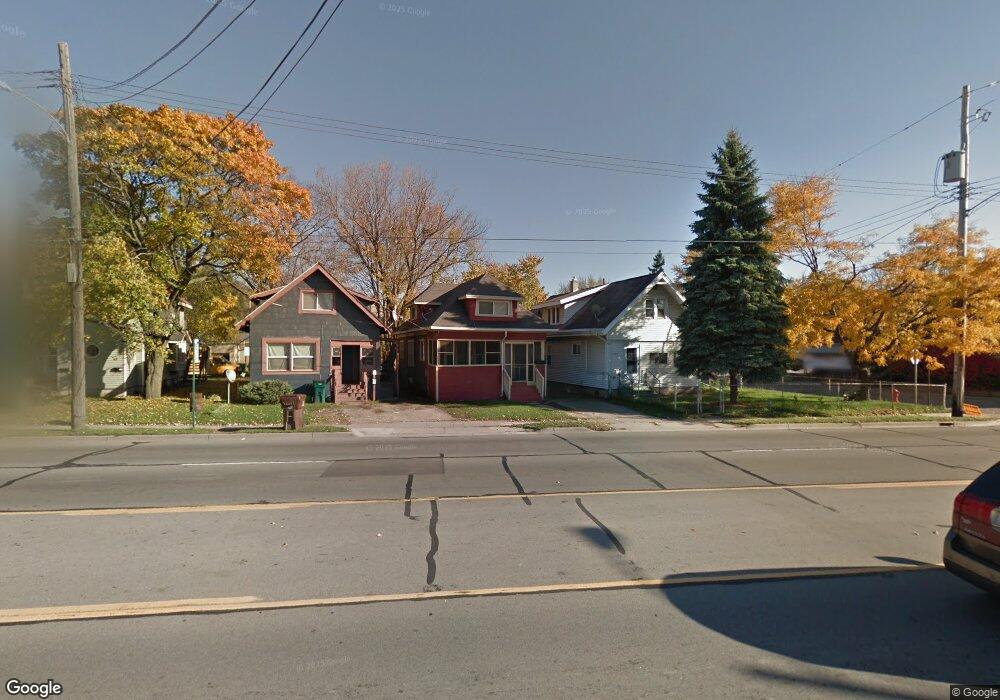 1623 S Cedar St, Lansing, MI 48910 - photo 1