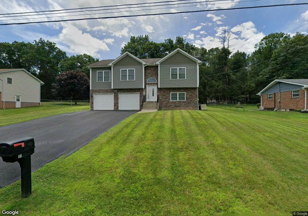17 Albert Rd, Mountain Top, PA 18707 - photo 1