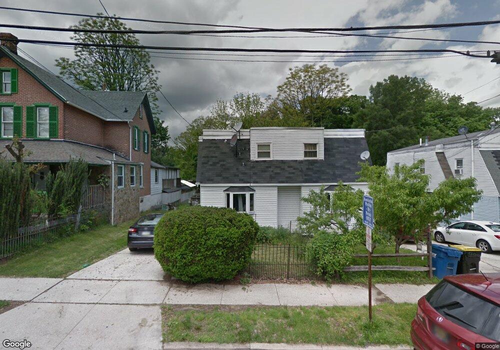 221 E Linden St, Kennett Square, PA 19348 - photo 1