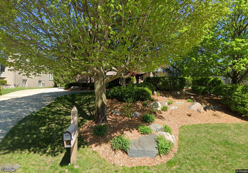 2915 Bloomfield Crossing, Bloomfield Hills, MI 48304 - photo 1