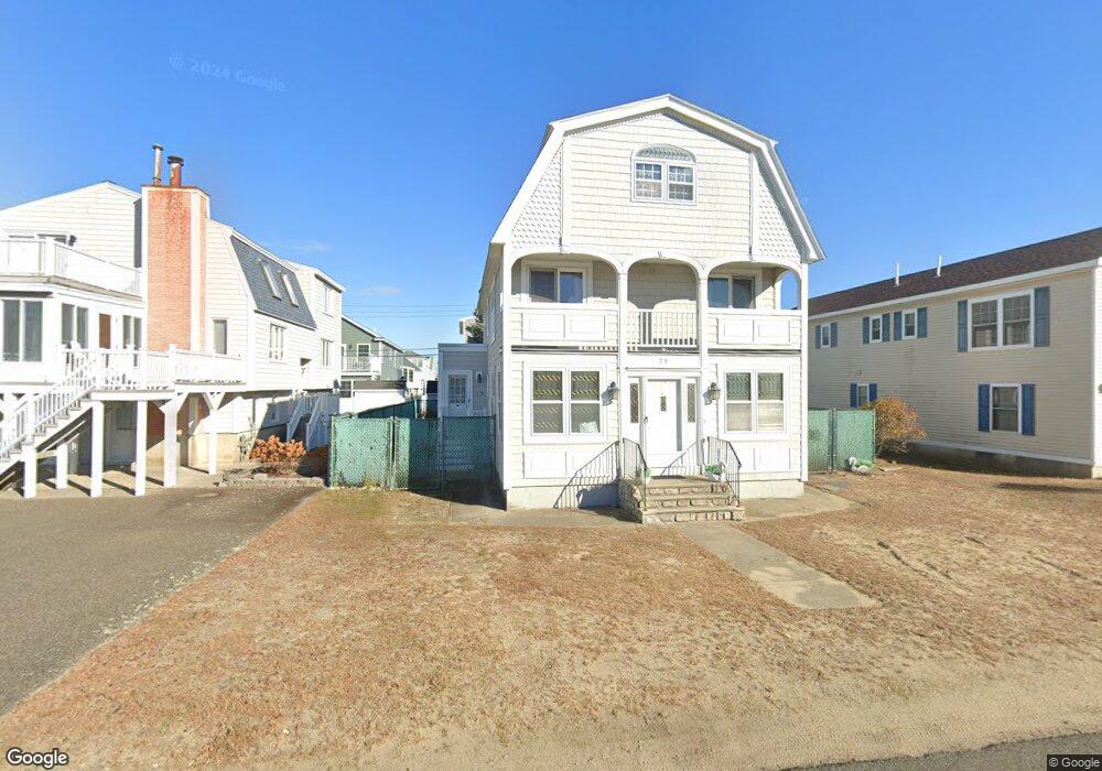 79 Pembroke St, Seabrook, NH 03874 - photo 1