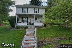 21 S Arch St, Dellroy, OH 44620