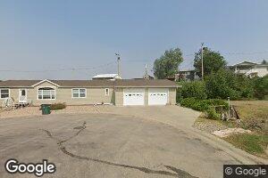 211 Prairie Ave, Philip, SD 57567