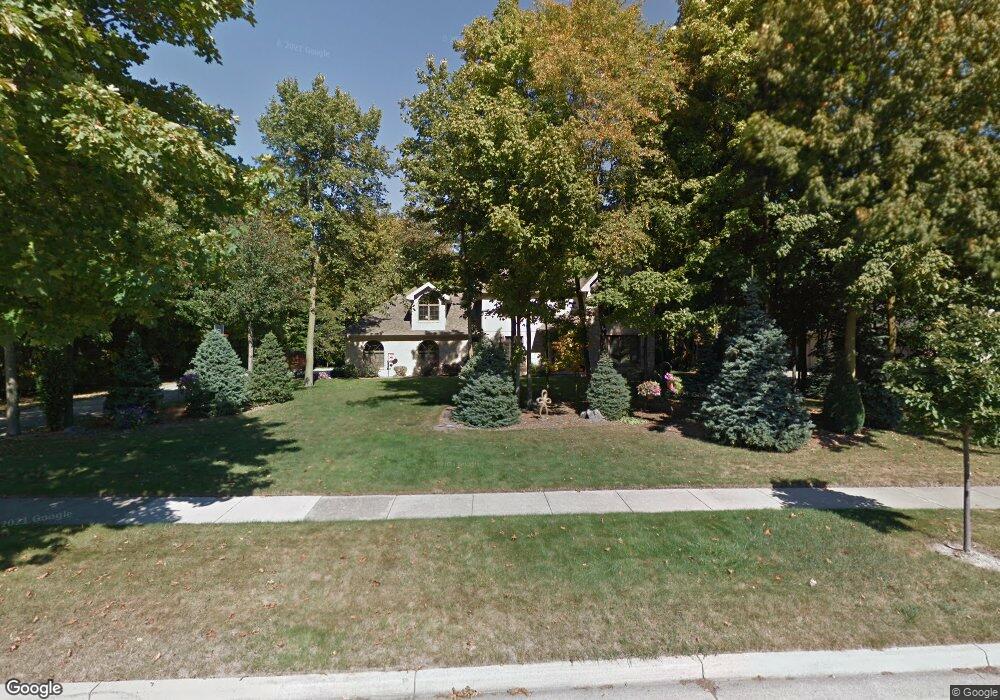 700 Wren Rd, Frankenmuth, MI 48734 - photo 1