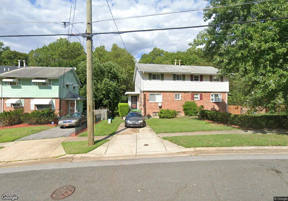 805 Carrington Ave, Capitol Heights, MD 20743 - photo 1