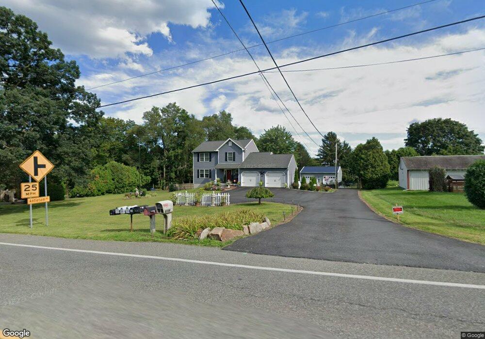 3109 Pricetown Rd, Temple, PA 19560 - photo 1