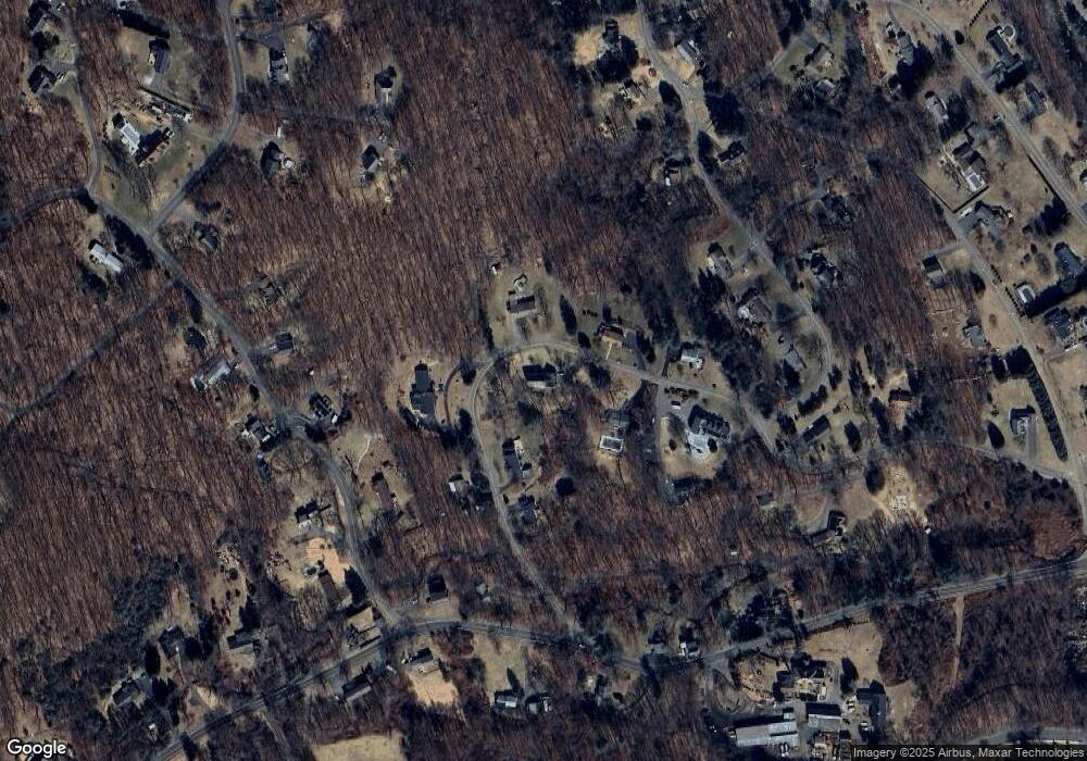 17 Edgewood Rd, Oxford, CT 06478 - photo 1