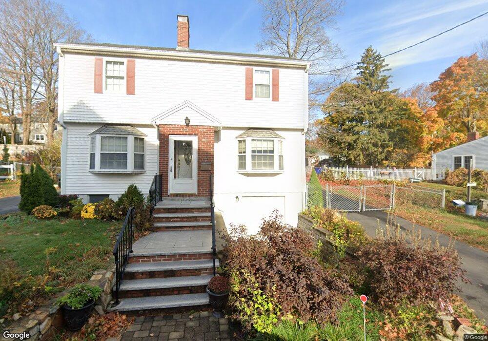 4 Coffin St, Newburyport, MA 01950 - photo 1