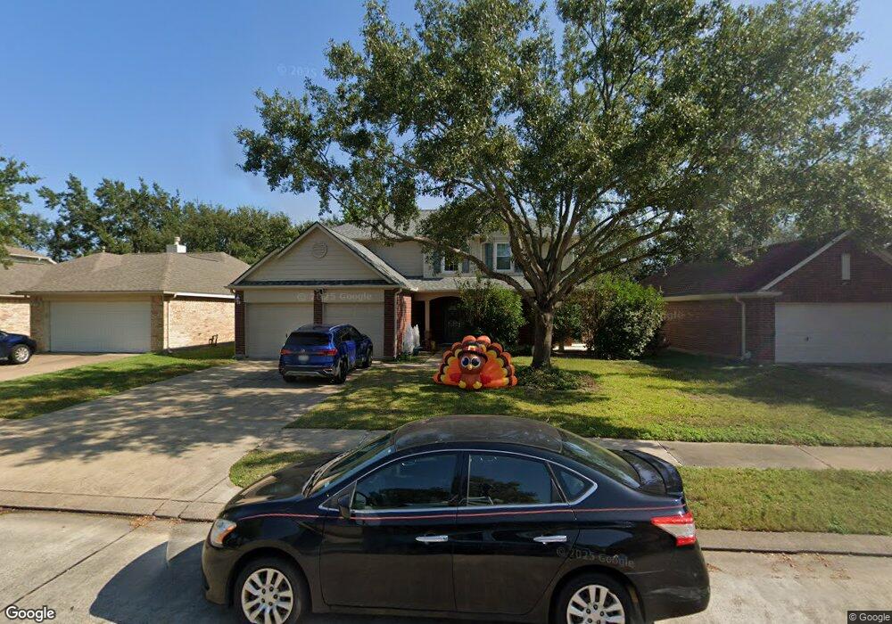 8814 Gas Light Village Dr, Houston, TX 77095 - photo 1