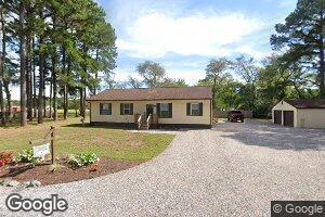 2063 Riley Ln, Hayes, VA 23072