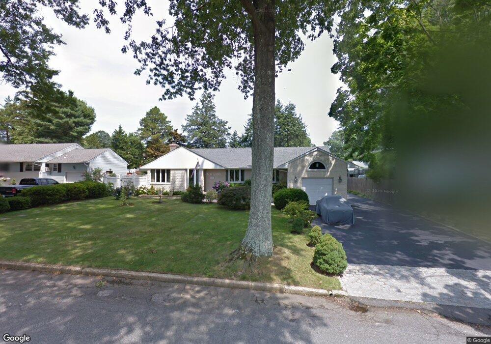 7 Sherman Rd, Glen Cove, NY 11542 - photo 1