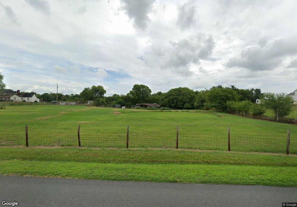 7396 Botha Rd, Bealeton, VA 22712 - photo 1