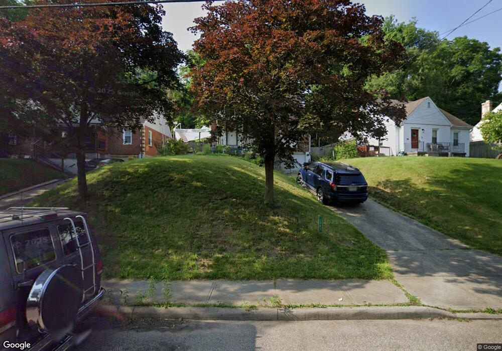 1702 Hunt Rd, Cincinnati, OH 45215 - photo 1