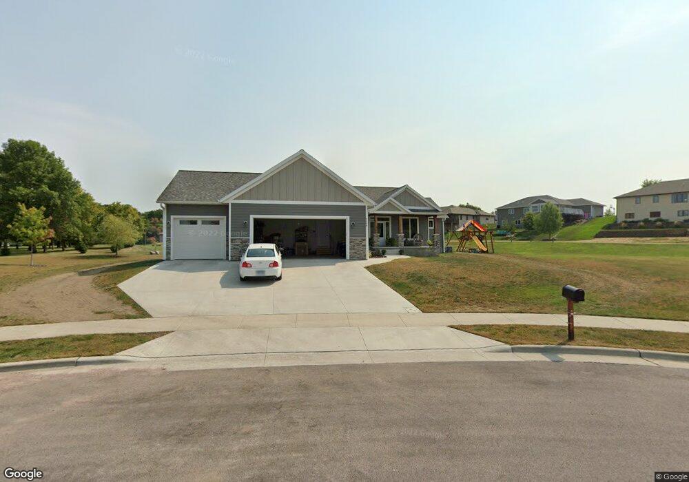 2308 Benz Cir, New Ulm, MN 56073 - photo 1