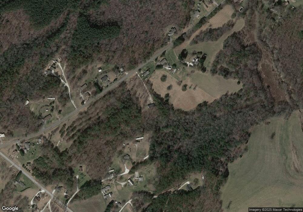 678 Pickett Post Rd, Walhalla, SC 29691 - photo 1