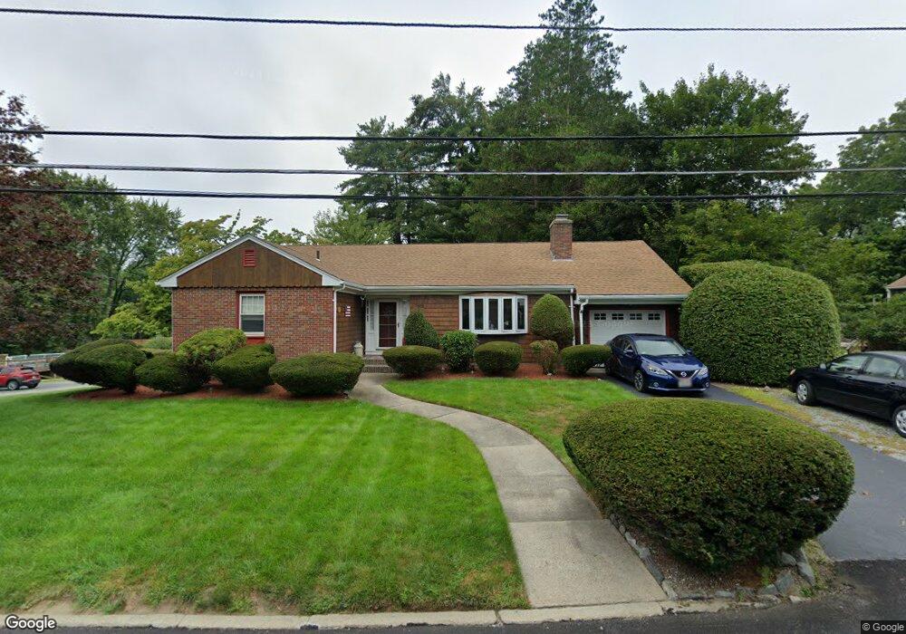 135 Woonsocket Hill Rd, North Smithfield, RI 02896 - photo 1