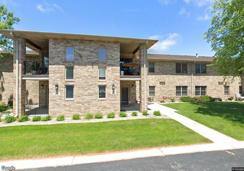 946 Birch Dr, Crown Point, IN 46307 - photo 1