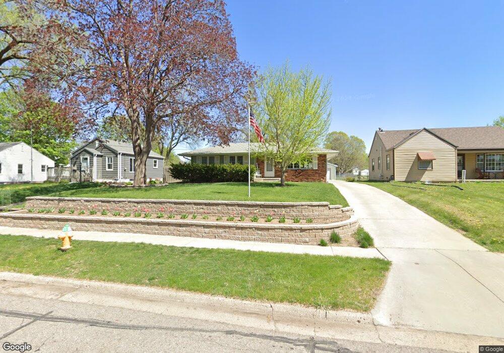 2523 53rd St, Des Moines, IA 50310 - photo 1