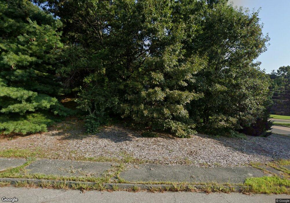 6 Gateway Rd, Bellingham, MA 02019 - photo 1