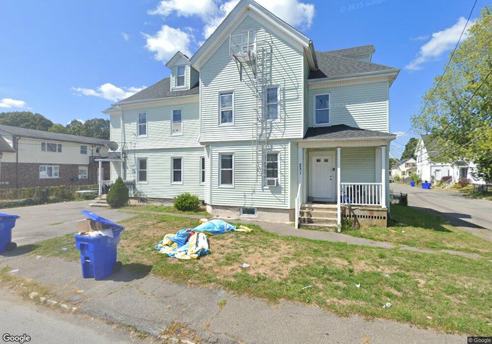 231 Cohannet St unit 3, Taunton, MA 02780 - photo 1