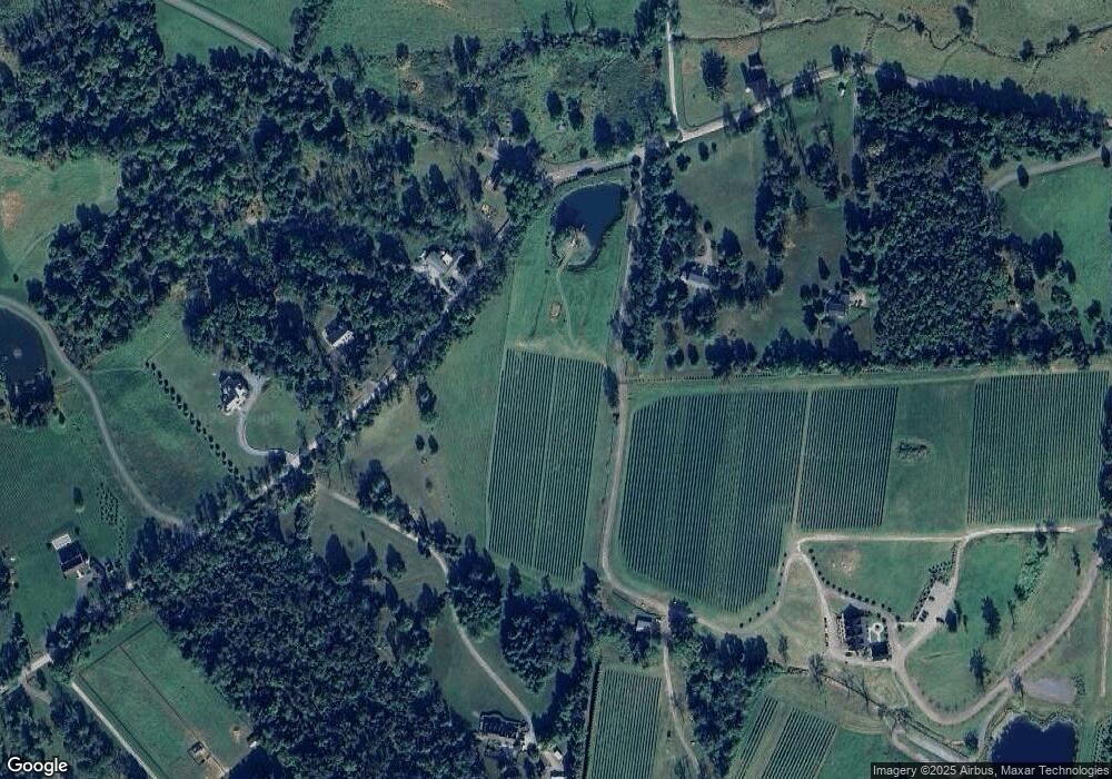 35215 Williams Gap Rd, Round Hill, VA 20141 - photo 1