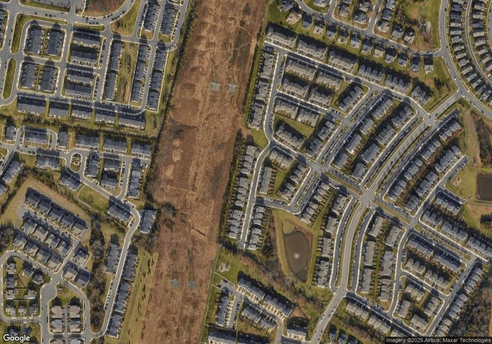 25119 Sweet Myrtle Square, Aldie, VA 20105 - photo 1