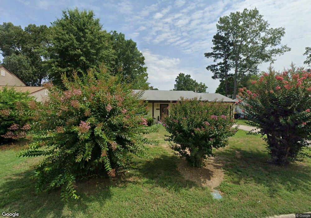 567 Petty St, Petersburg, VA 23805 - photo 1