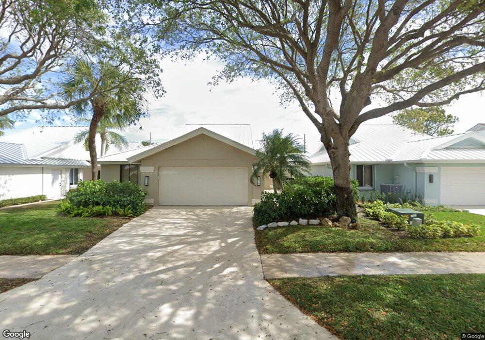 121 Sand Pine Dr, Jupiter, FL 33477 - photo 1