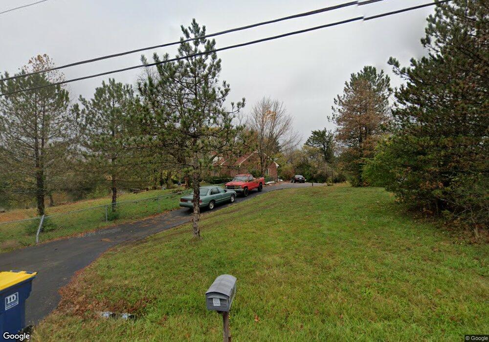 2103 Forrest Park Dr, La Grange, KY 40031 - photo 1