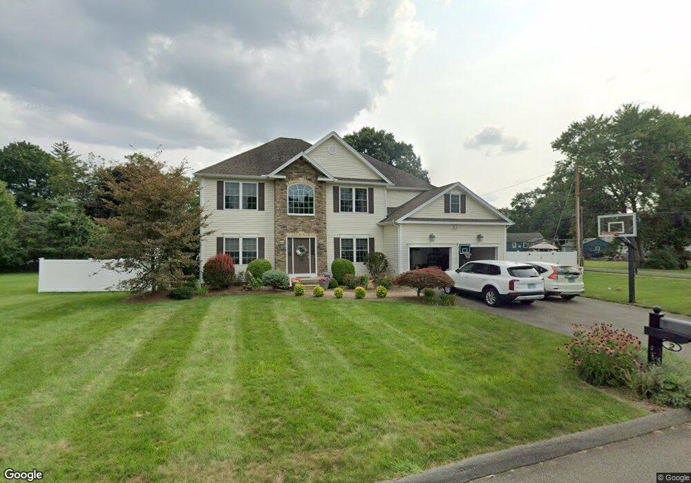 2 Newbury Rd, Cromwell, CT 06416 - photo 1