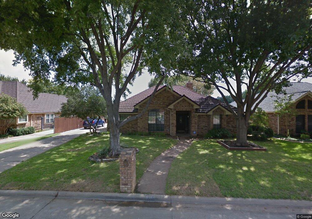 3220 Oakdale Dr, Hurst, TX 76054 - photo 1