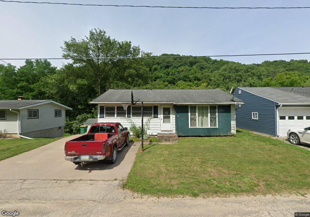 431 Bench St, Lansing, IA 52151 - photo 1