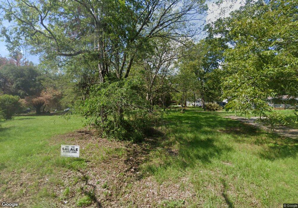 307 Booker St, Lufkin, TX 75904 - photo 1