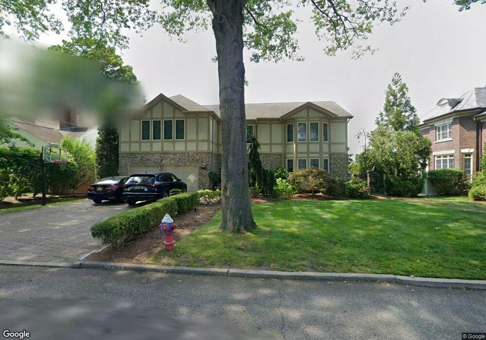 1290 Somerset Rd, Teaneck, NJ 07666 - photo 1