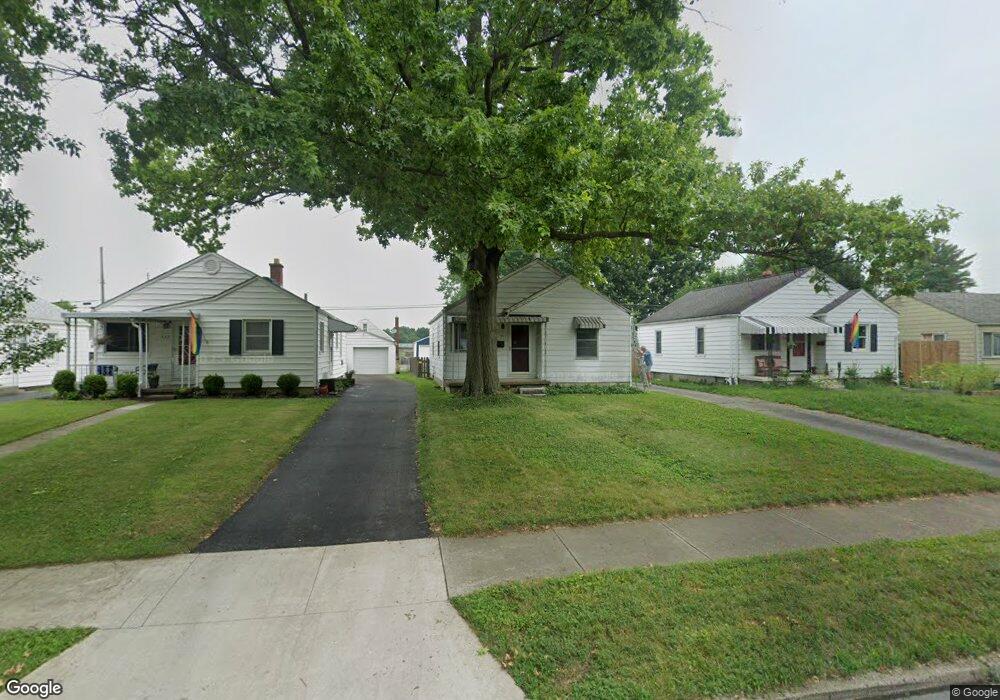 592 E Jeffrey Place, Columbus, OH 43214 - photo 1