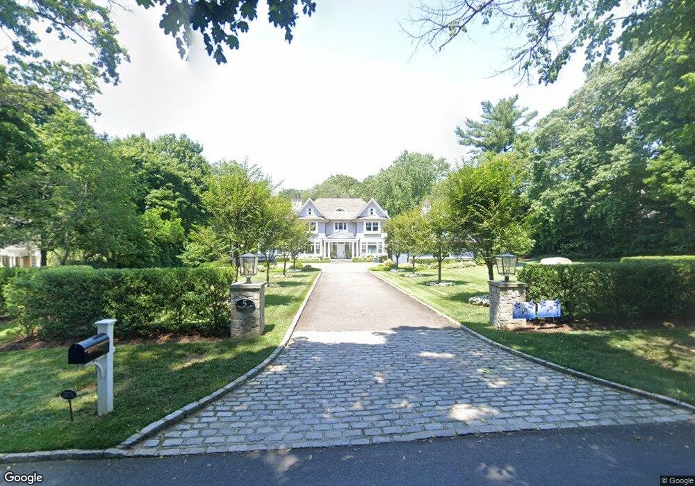 5 Harbor Acres Rd, Sands Point, NY 11050 - photo 1