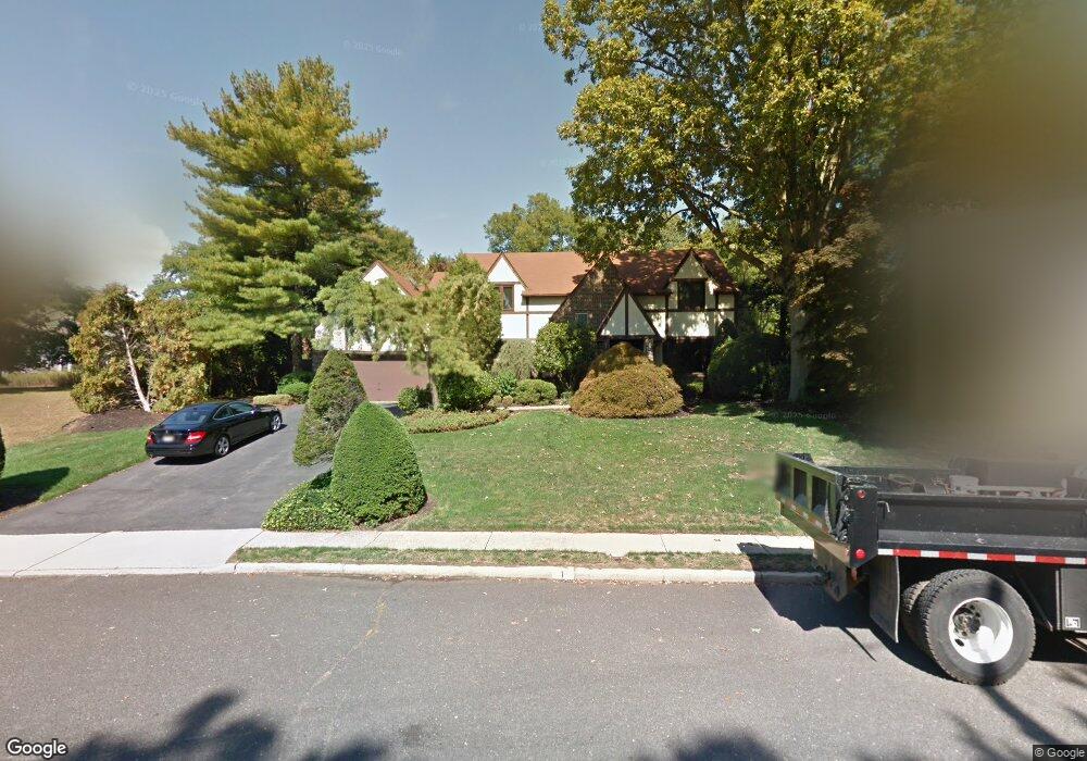 Sold $950,000 • Co-Listing Agent