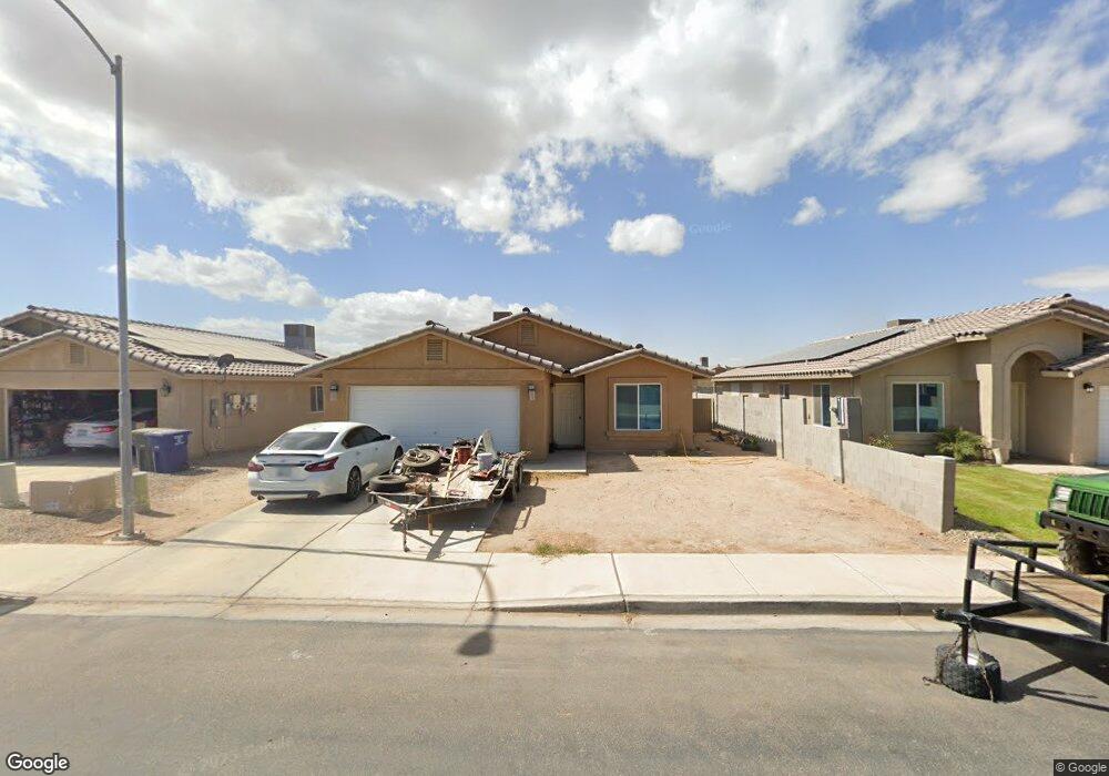 938 S 47th Ave, Yuma, AZ 85364 - photo 1