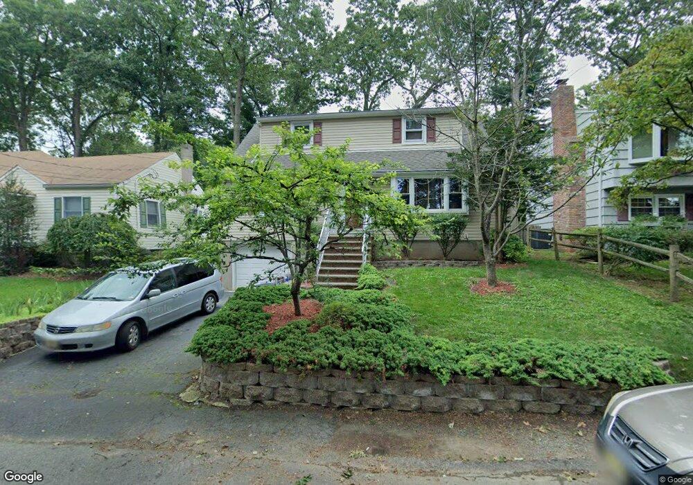 121 Algonquin Trail, Wayne, NJ 07470 - photo 1