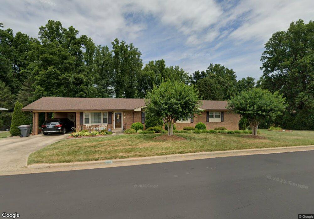 717 E Morehead St, Reidsville, NC 27320 - photo 1