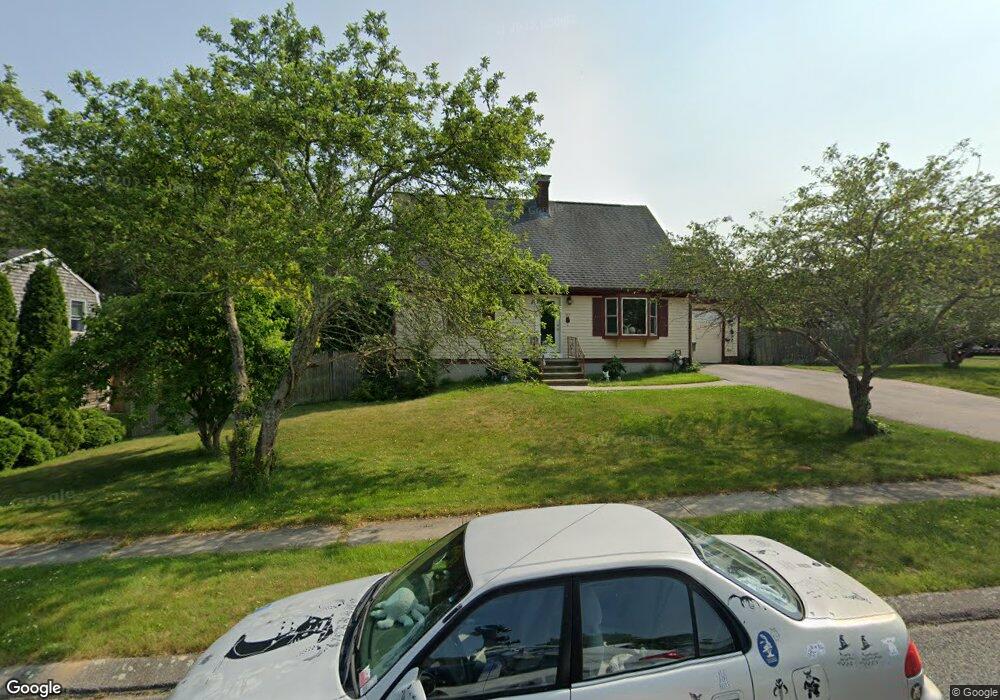 112 Weathervane Rd, Wakefield, RI 02879 - photo 1