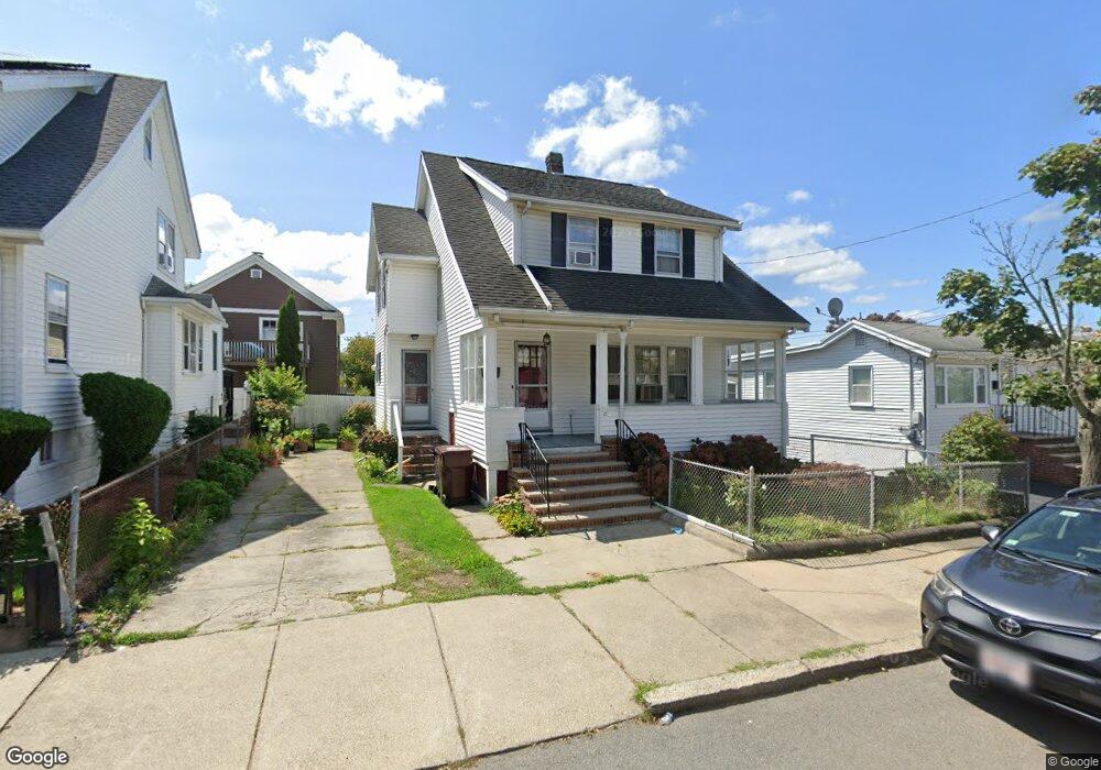 22 Chisholm St, Everett, MA 02149 - photo 1