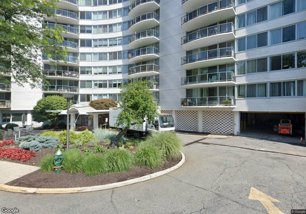 1 Claridge Dr unit 528, Verona, NJ 07044 - photo 1