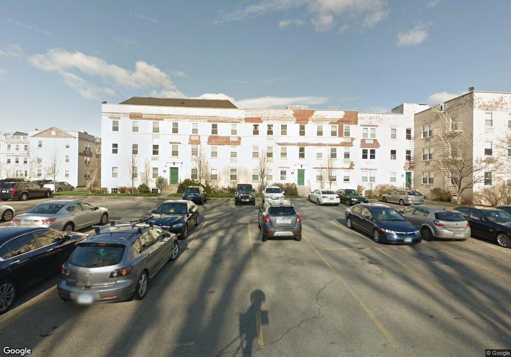 122 Woodside Green unit 3, Stamford, CT 06905 - photo 1