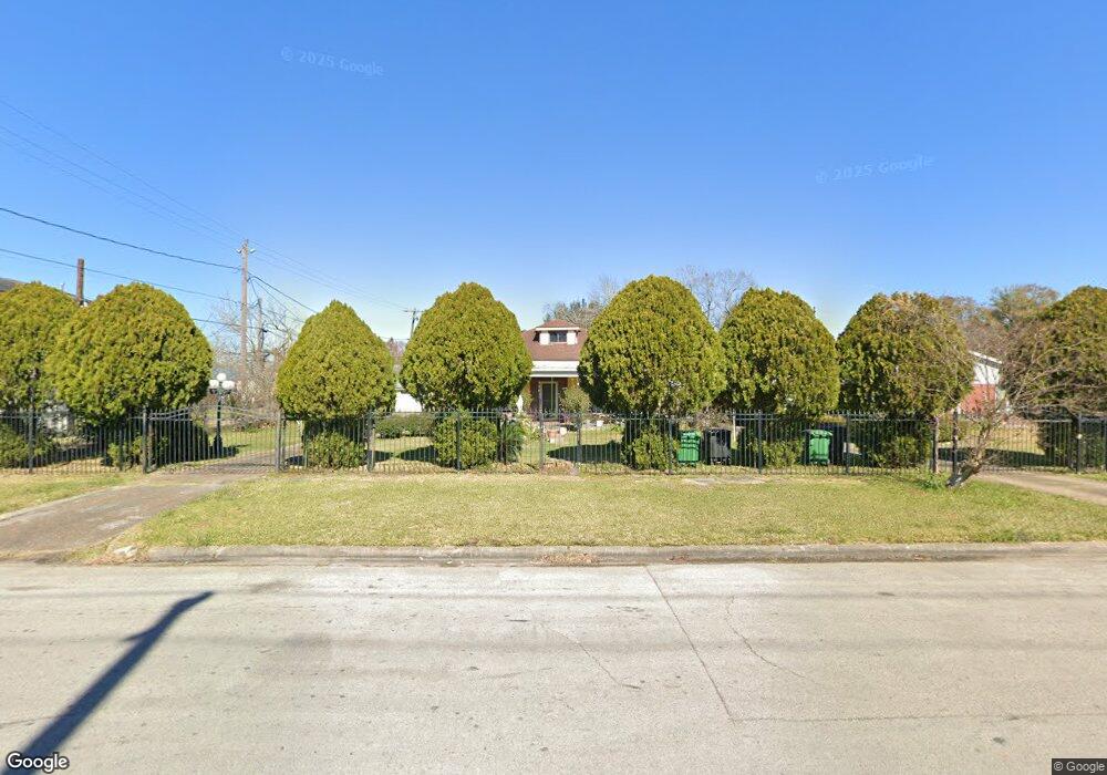8117 Joplin St, Houston, TX 77017 - photo 1
