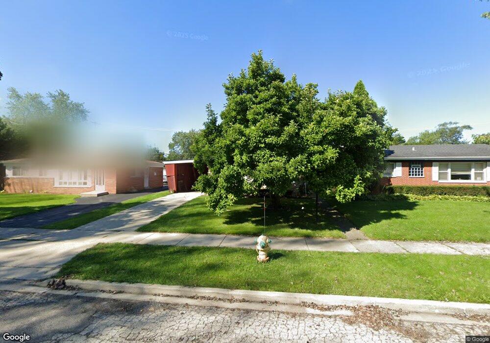 2424 N Jackson St, Waukegan, IL 60087 - photo 1