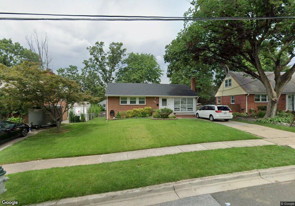 8510 Oglethorpe St, New Carrollton, MD 20784 - photo 1