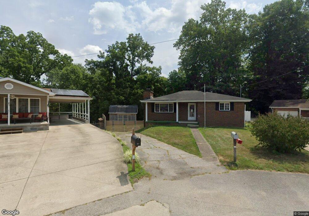 208 Holley Ct, Barboursville, WV 25504 - photo 1