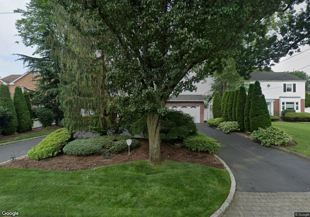 230 Merrick Ave, Merrick, NY 11566 - photo 1