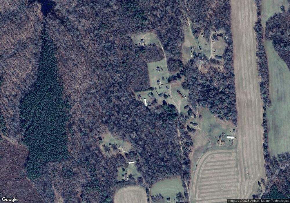 381 Bundy Ln, Tappahannock, VA 22560 - photo 1